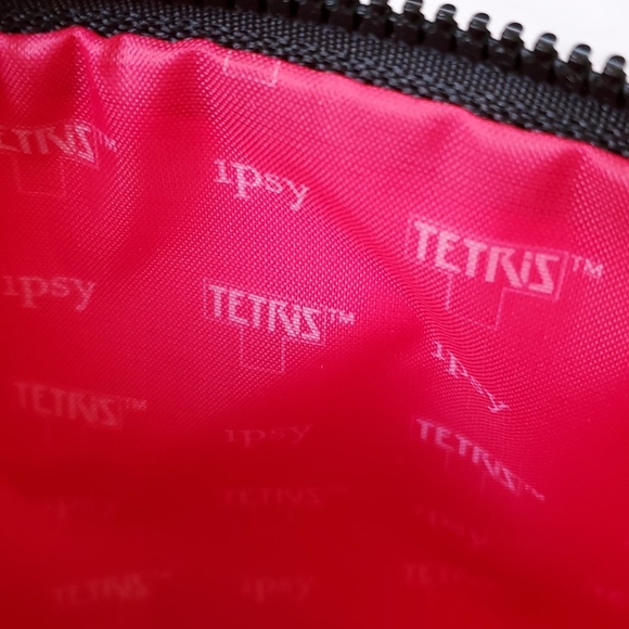 Tetris x Ipsy bag and eyeshadow - Picture 5 of 5